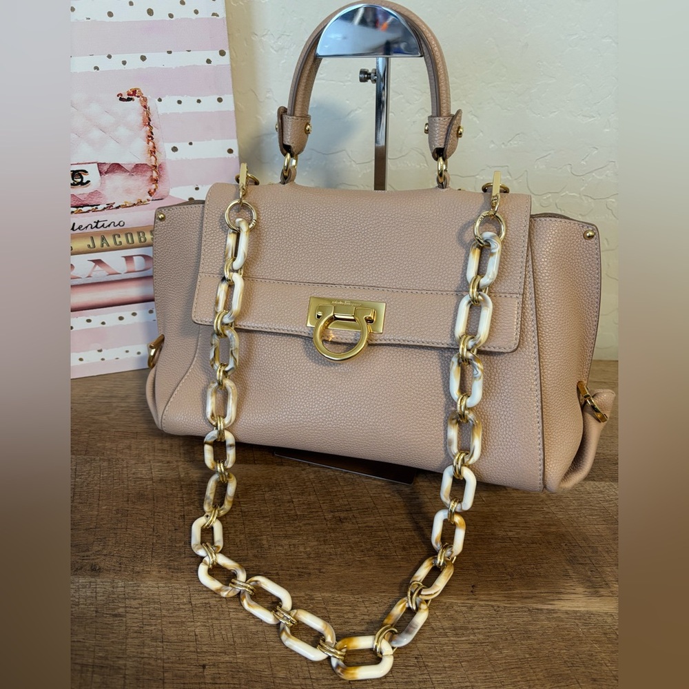 Salvatore Ferragamo Gancini Sofia - Pink/Beige Leather Top-Handle Satchel